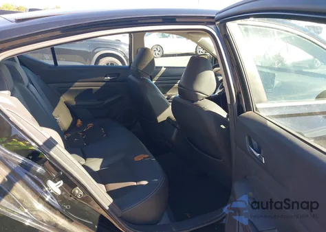 2020 Nissan Altima Sr Intelligent Awd z USA, uszkodzony, nr VIN 1N4BL4CW7LC262937